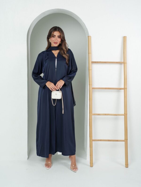 Abaya 82