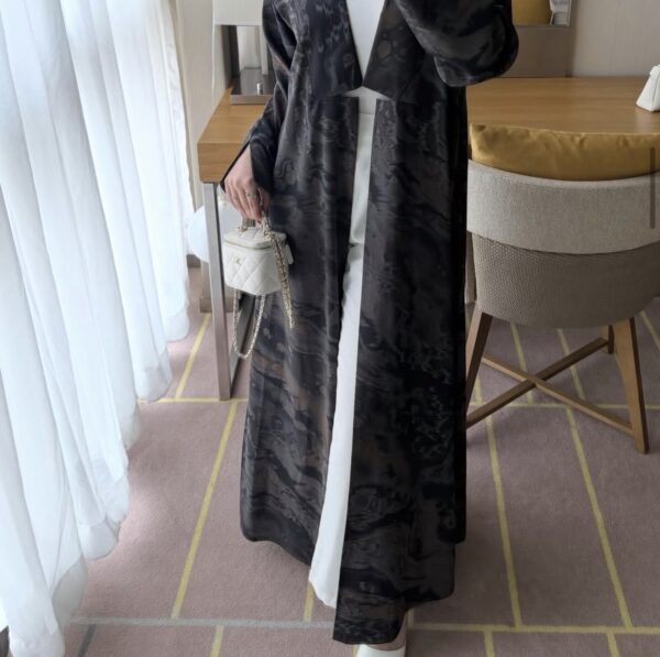 Abaya 109